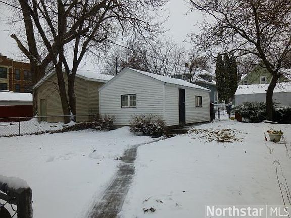 2nd image of 728 Lawson Ave E