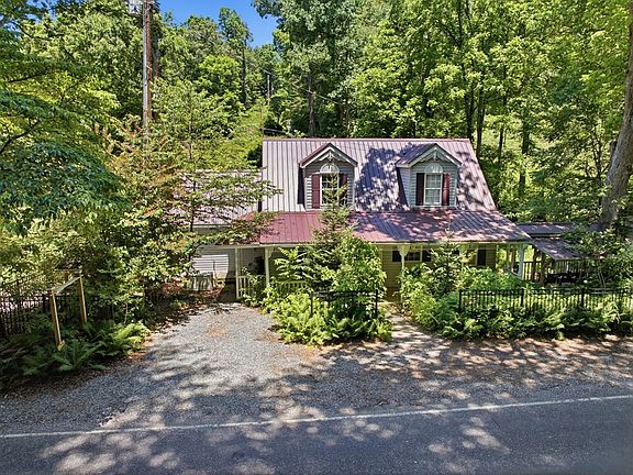 2nd image of 10435 Lower Alarka Rd