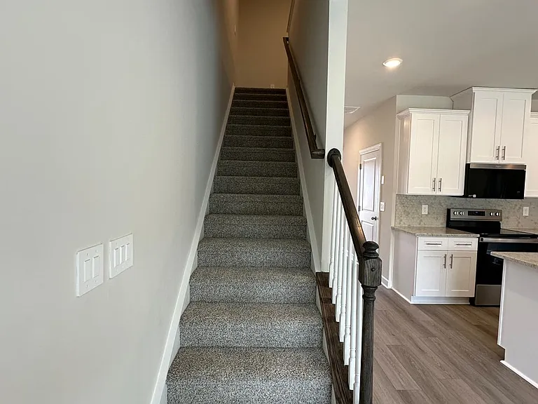 1744 Braemar Village Dr — Photo 13