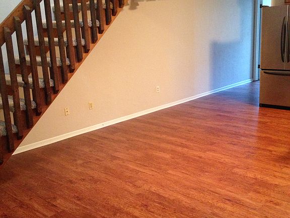 4th image of 409 Ponderosa Ave #4-O
