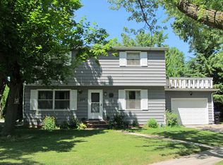 2130 W Prospect Ave, Appleton, WI 54914