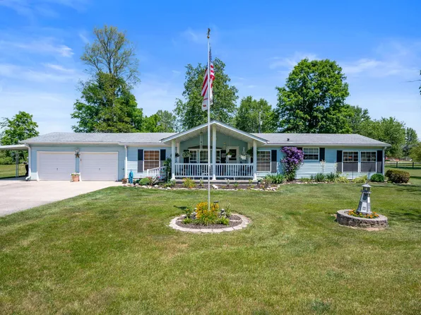 402 W Shoshoni Trl, New Castle, IN 47362
