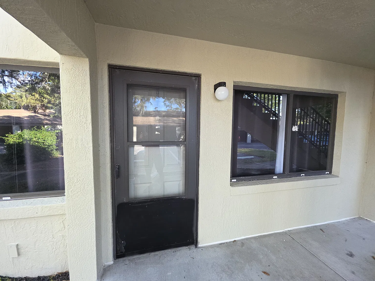 2 bed, 864 sqft, $1,450 — Photo 2