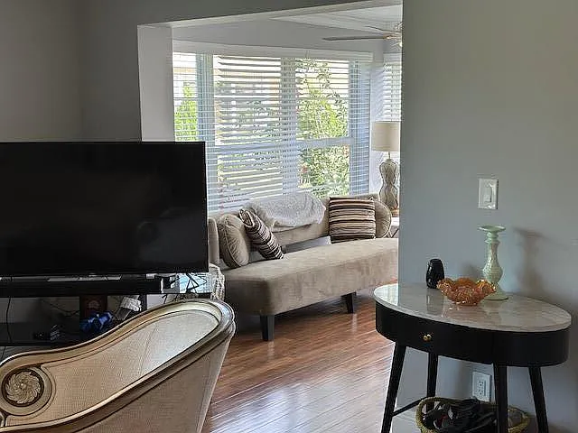 4585 NW 3rd St #D — Photo 10