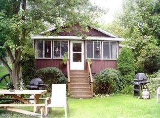176 Sheridan Ln, Nicholson, PA 18446