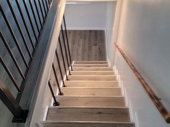 3rd image of 325 N 15th St APT 3