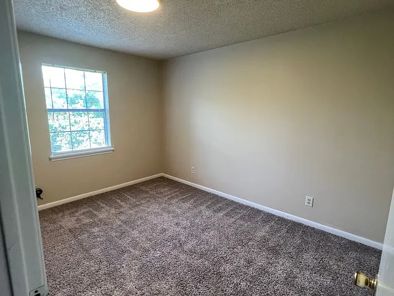 9 Pinewood Ct — Photo 14