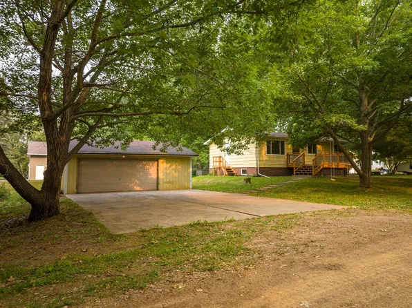 304 Root Ave N, Hinckley, MN 55037