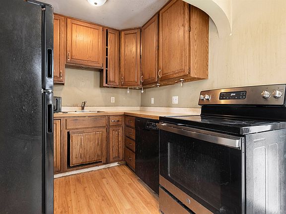 5th image of 507 N Rockford Ave