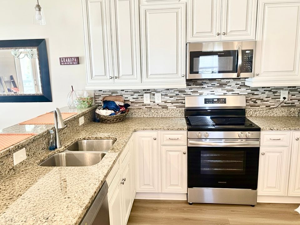 Kitchen 2 (3)_10302025