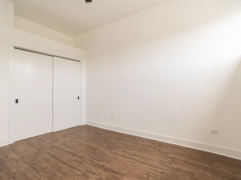 4234 N Western Ave #3E — Photo 8