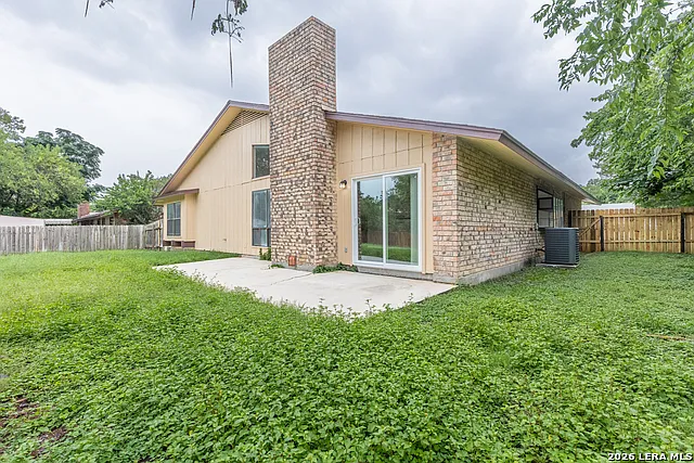 5814 Pineway St — Photo 29