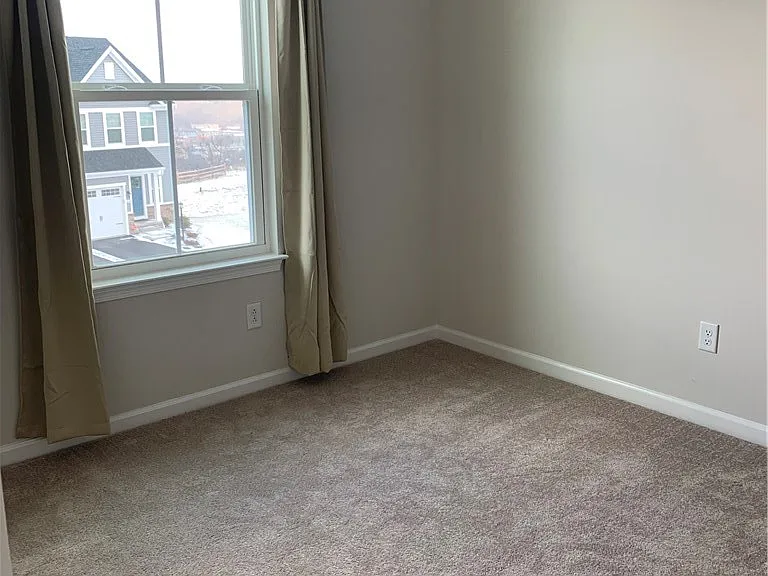 2027 Cade Dr — Photo 14