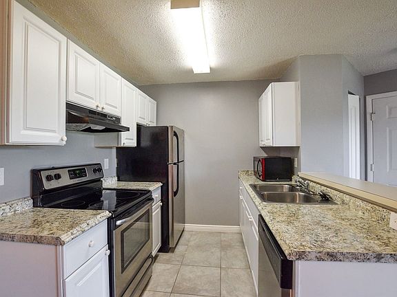 4th image of 2561 Grassy Point Dr Unit 113