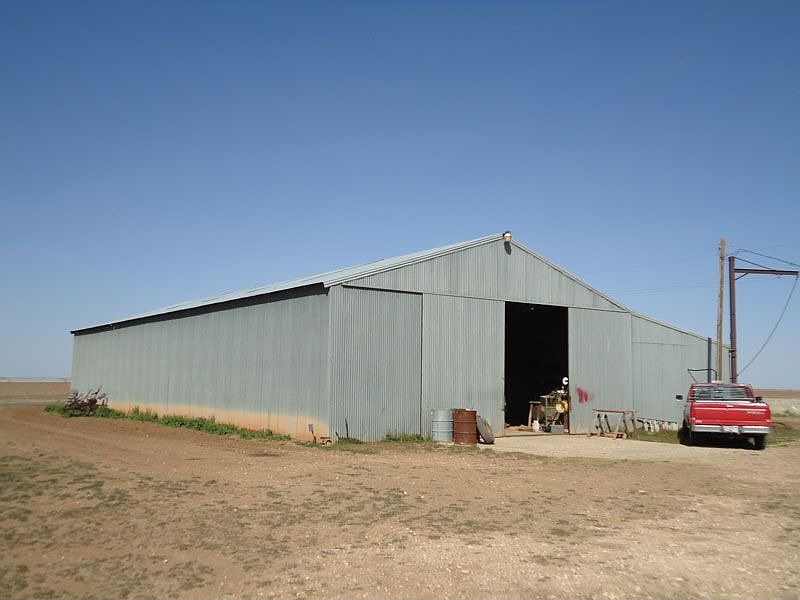 2nd image of 15708 N Fm 2902