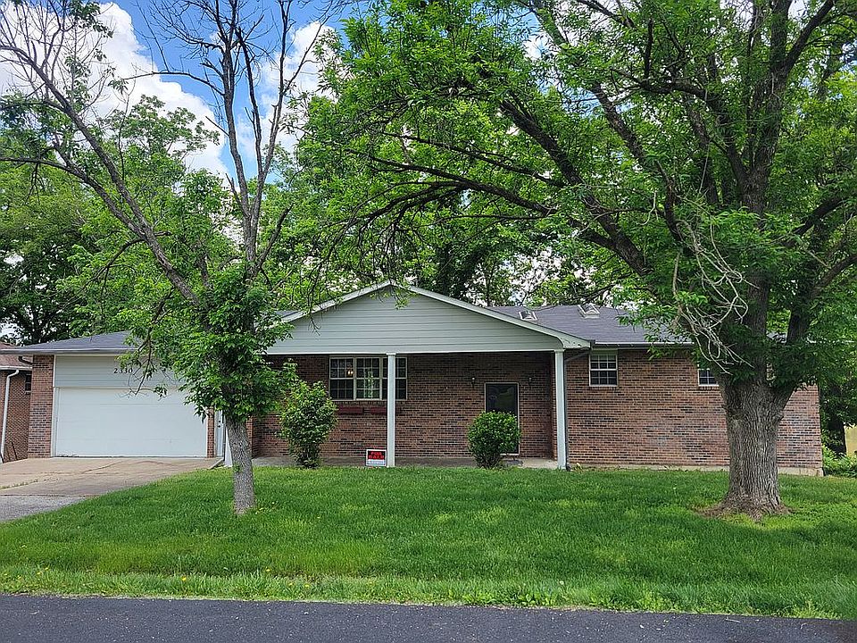 1st image of 2330 N Linda Ln