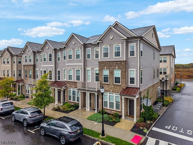 1st image of 105 Robeson St