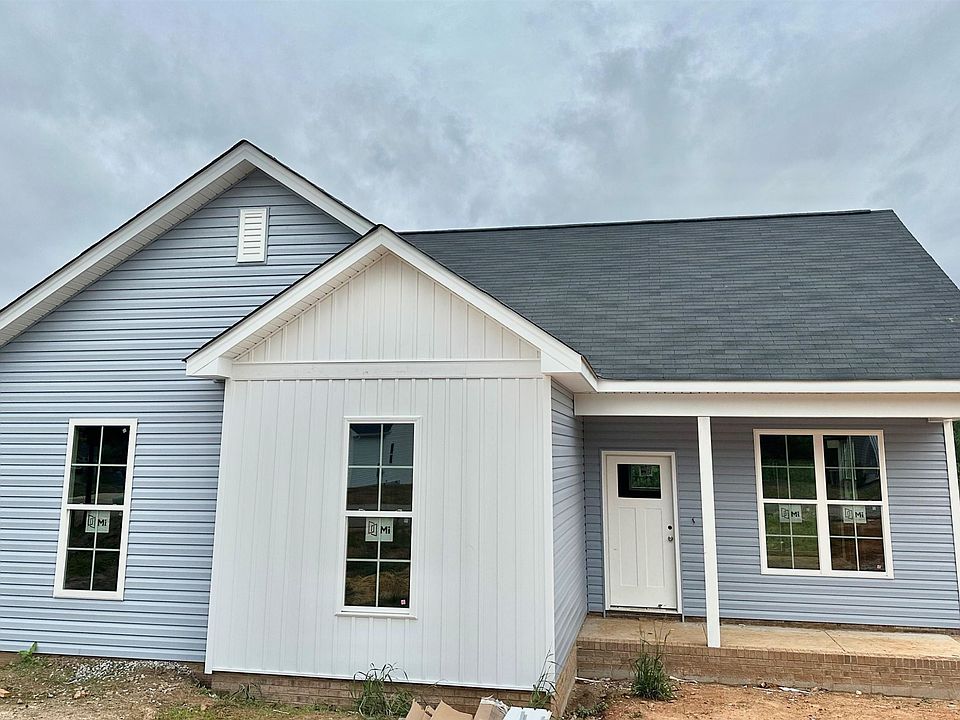 2nd image of 45 Brookhaven Dr
