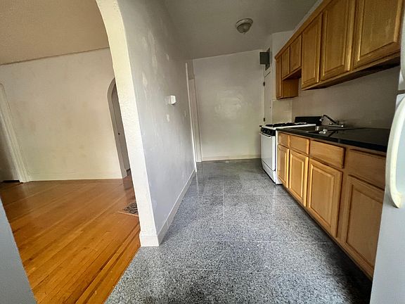 3rd image of 6 West Ave APT 2B