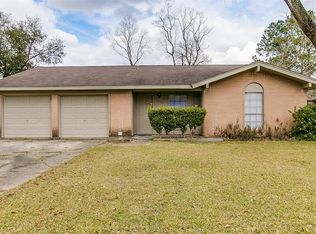 406 Christina Ln, Friendswood, TX 77546
