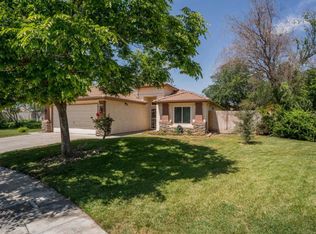 6199 N Gregory Ave, Fresno, CA 93722