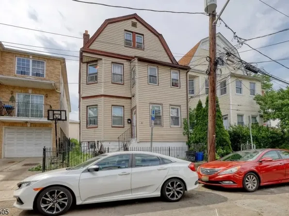 14 Triton Ter, Newark City, NJ 07104