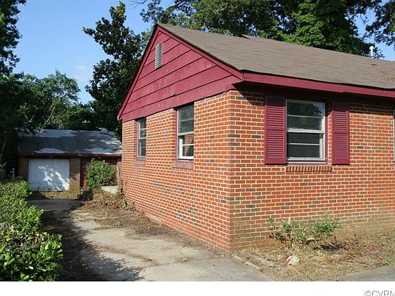 2nd image of 3825 Baronet Dr