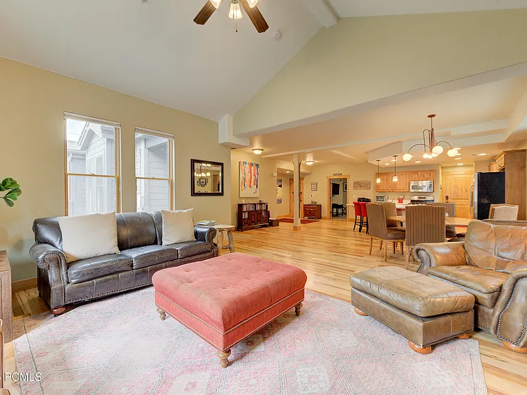 1499 Park Ave #1 — Photo 4