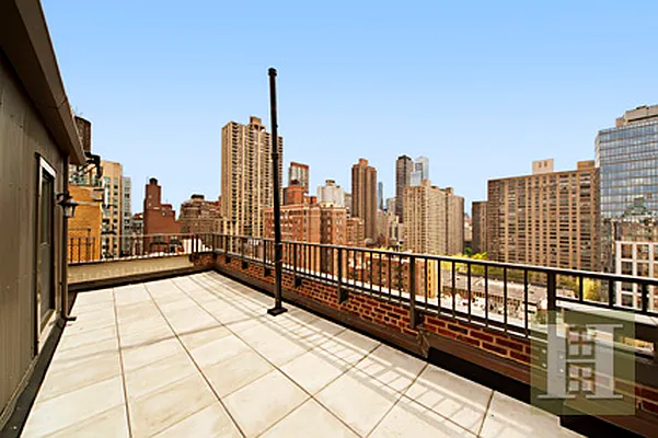 Rented by Halstead Real Estate | media 11