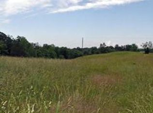 13104 Crest Hill Rd, Flint Hill, VA 22627