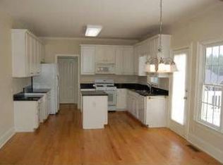 1941 Four Seasons Dr, Dawsonville, GA 30534