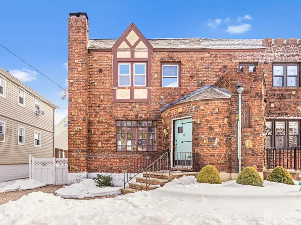 124 Belgrove Dr, Kearny, NJ 07032
