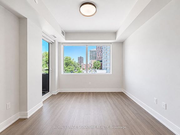 4th image of 664 Spadina Ave #205