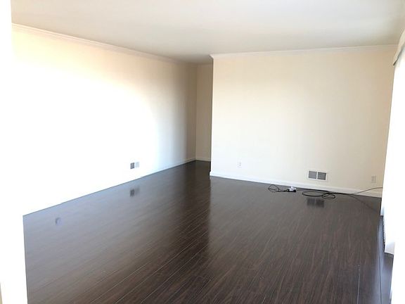 2nd image of 44 Crestline Dr APT 10