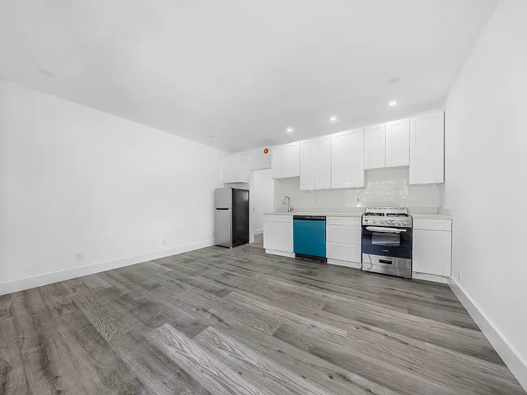 6844 Abbott Ave #6 — Photo 14