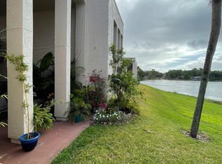 540 Orange Dr APT 17, Altamonte Springs, FL 32701