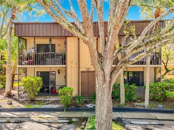 11805 Raintree Lake Ln APT B, Temple Terrace, FL 33617