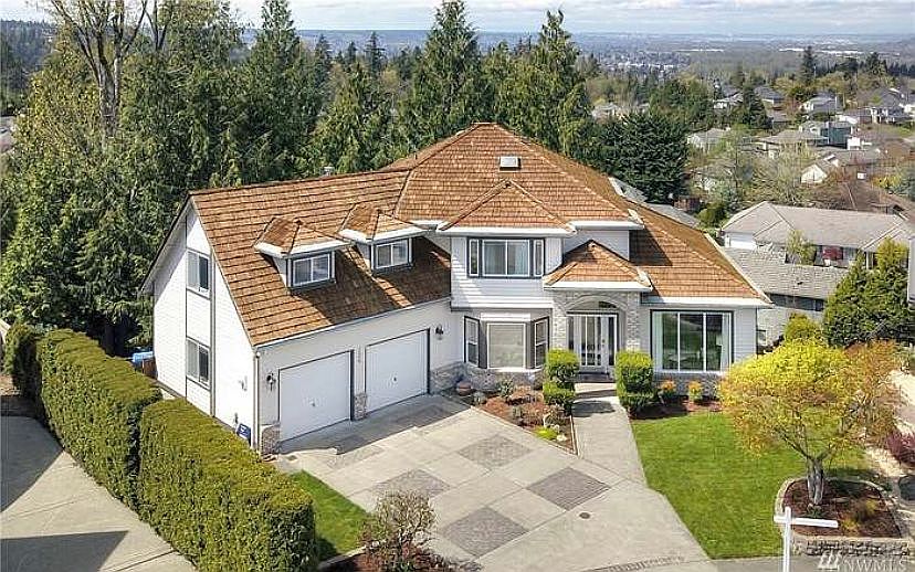 Front with views