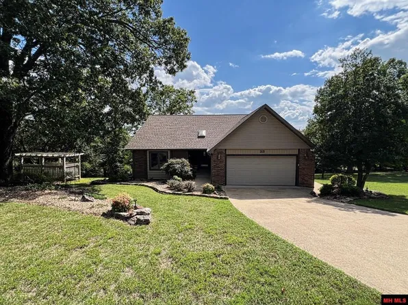 33 Weith Ln, Oakland, AR 72661