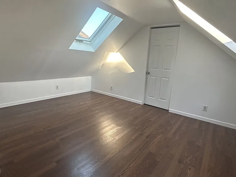 455 E Westfield Ave — Photo 9