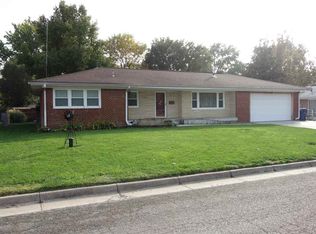 115 W Collier Ave, Mulvane, KS 67110