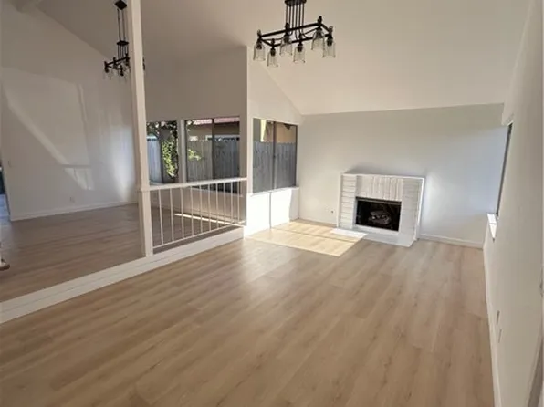 11562 Luzon St, Cypress, CA 90630