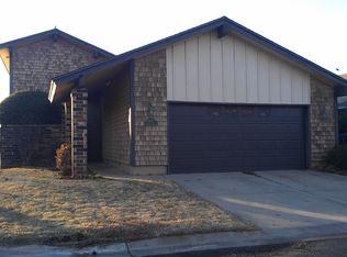 12221 Cypress Ln, Oklahoma City, OK 73162