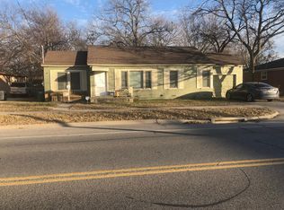 1511 E California St, Gainesville, TX 76240