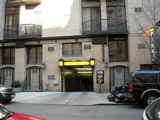 Sold by Douglas Elliman | media 8