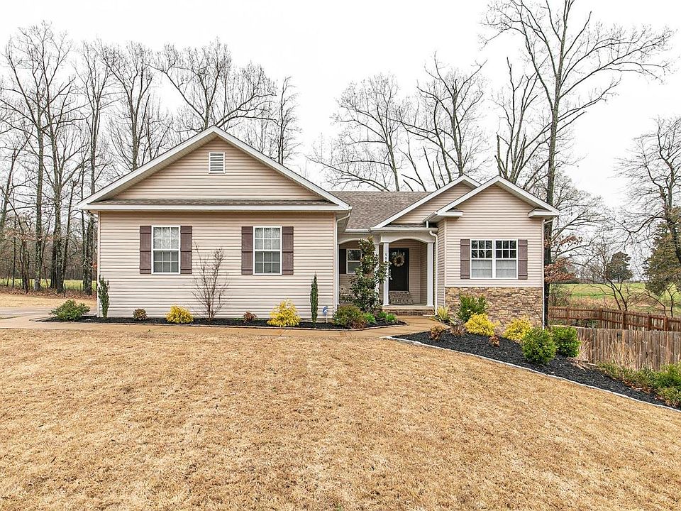 1st image of 5811 Melissa Ln