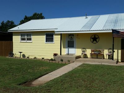 509 N 2nd St, Coahoma, TX, 79511