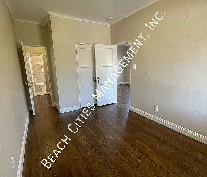 2167 Pine Ave #2171 — Photo 32