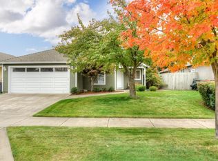 711 Nobility Dr, Medford, OR 97501