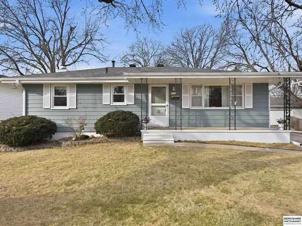 5024 Magnolia St, Omaha, NE 68137